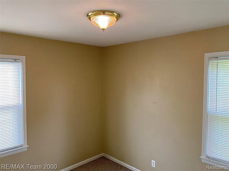 24800 Cooke St — Photo 6