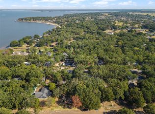 134 Wildgrove Dr, Mabank, TX 75156