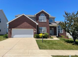 10311 N Creekstone Ct, Peoria, IL 61615