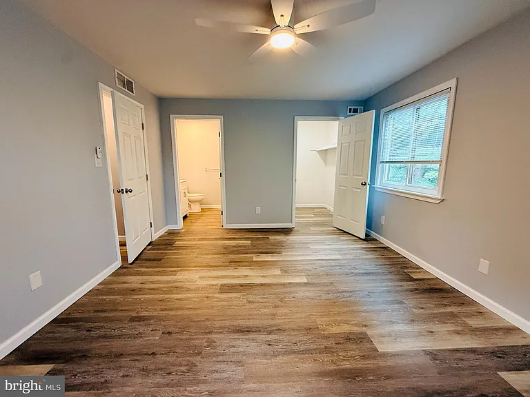 1008 Lindsey Ct — Photo 16