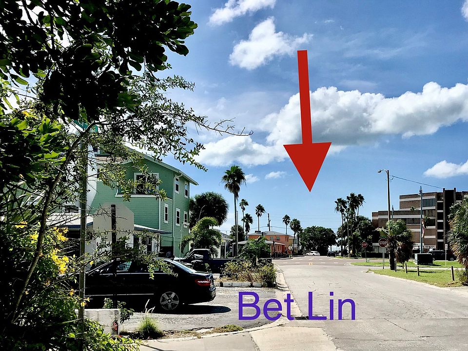 1st image of 117 127th Ave