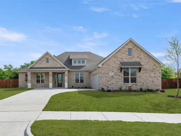 951 Richard Pittmon Dr, Desoto, TX 75115