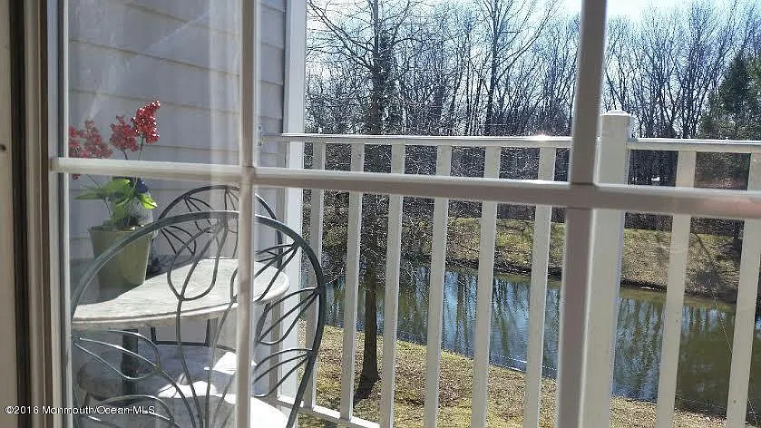19 Sheffield Ct photo 1