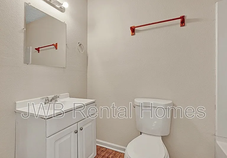 7823 Paul Jones Dr — Photo 12