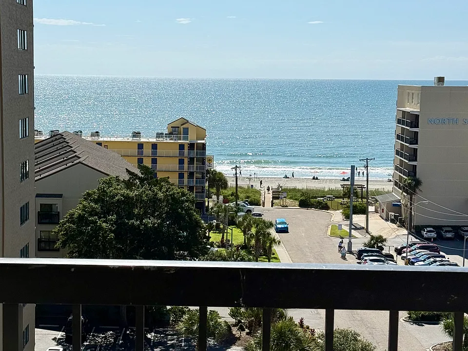 7500 N Ocean Blvd #6070