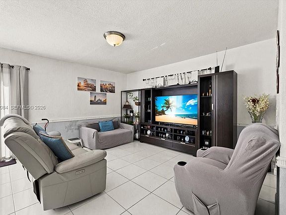 5th image of 9025 SW 36th St