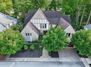 22 Exmoor Dr, Toledo, OH 43615