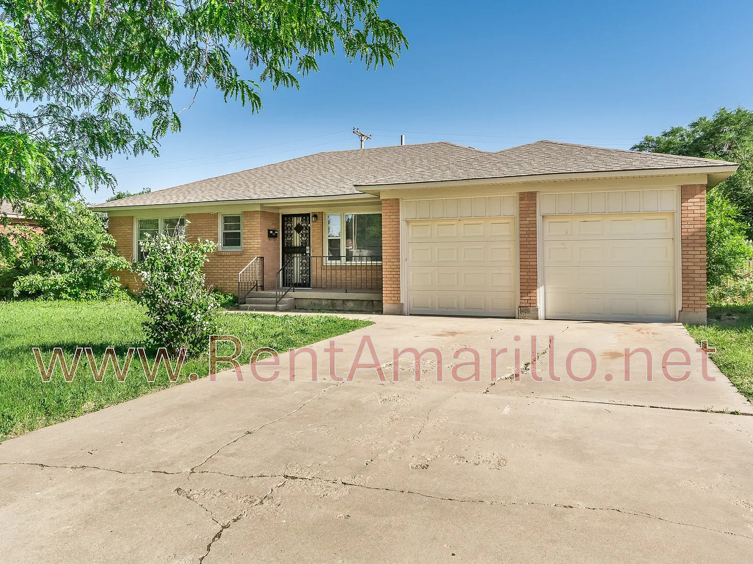 3 bed, 1207 sqft, $1,775 — Photo 1
