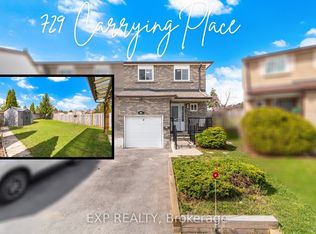 729 Carrying Pl, Mississauga, ON