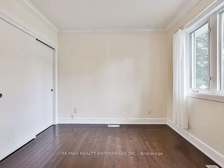 3096 Ballydown Cres — Photo 20
