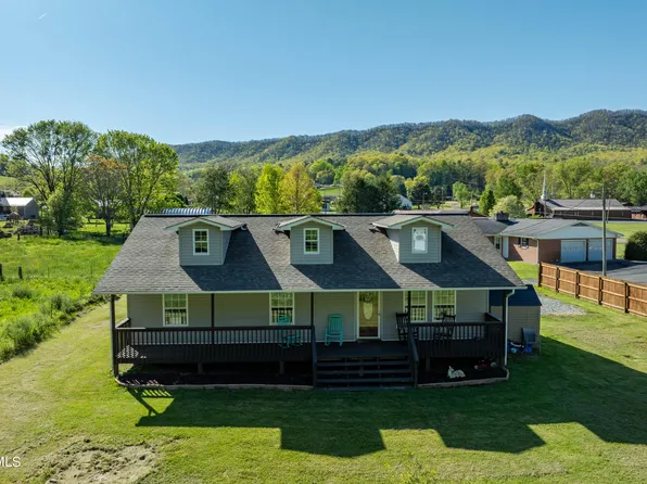 3422 Gap Creek Rd, Hampton, TN 37658