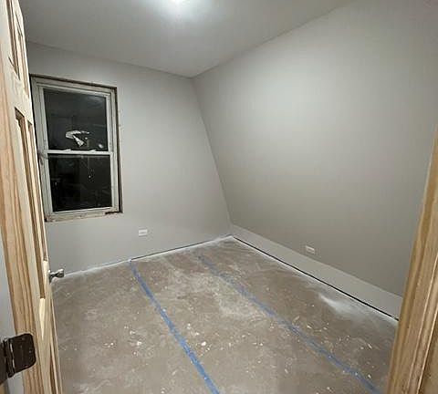 4th image of 1010 N Lavergne Ave