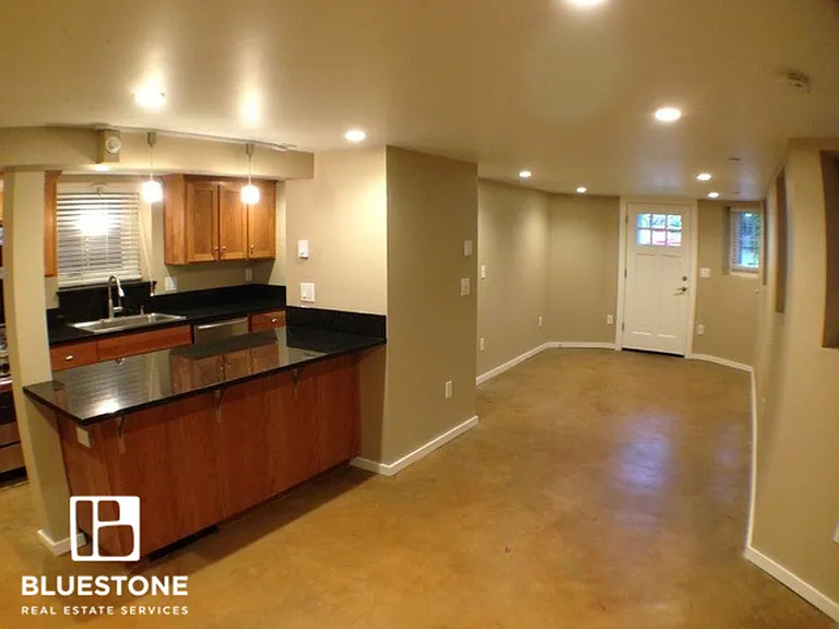 2254 NW Irving St — Photo 1