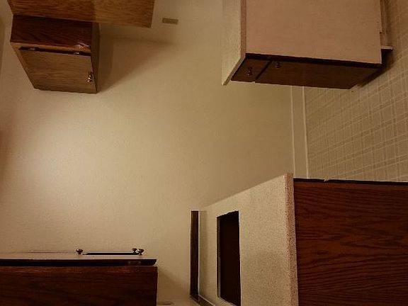 3rd image of 2317 10th Ave E APT B