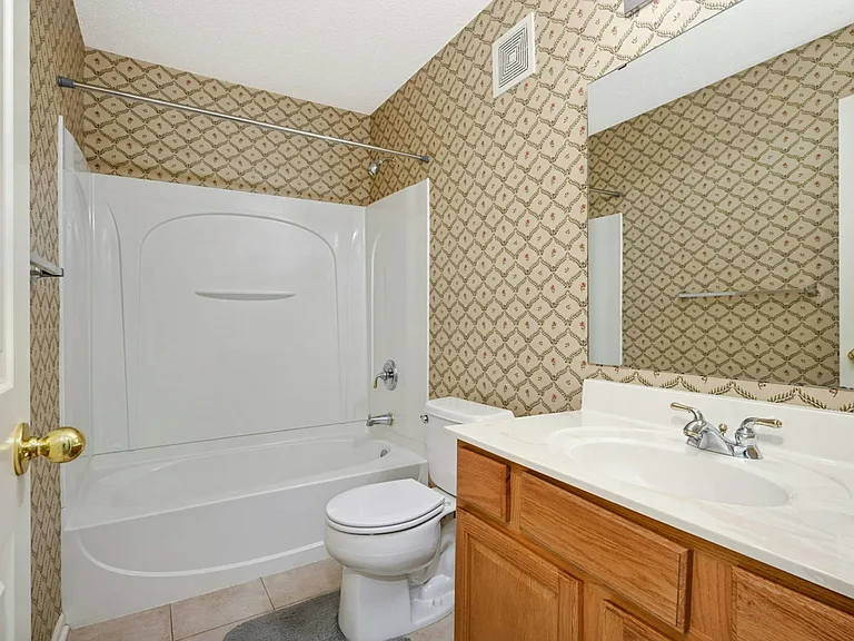 15729A Porchlight Ln — Photo 33