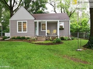 6917 Hawthorne Ave, Raytown, MO 64133