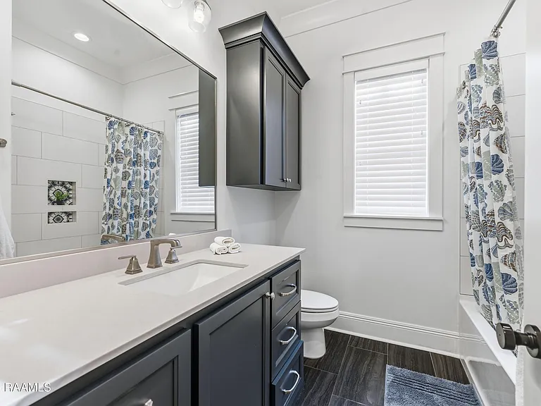 102 Harvest Creek Ln — Photo 31