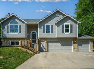766 Reese St, Liberty, MO 64068