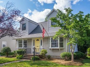 602 Myrtle Ave, Garwood, NJ 07027