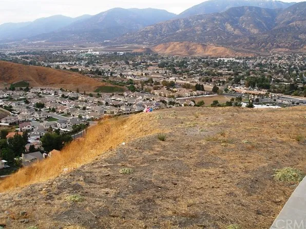 Ridge Line Dr, San Bernardino, CA 92407