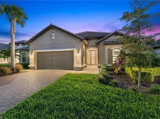 8235 Promoso Ct, Naples, FL 34114