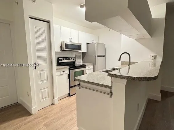 460 S Park Rd APT 108, Hollywood, FL 33021