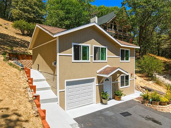 3rd image of 24743 Edelweiss Dr