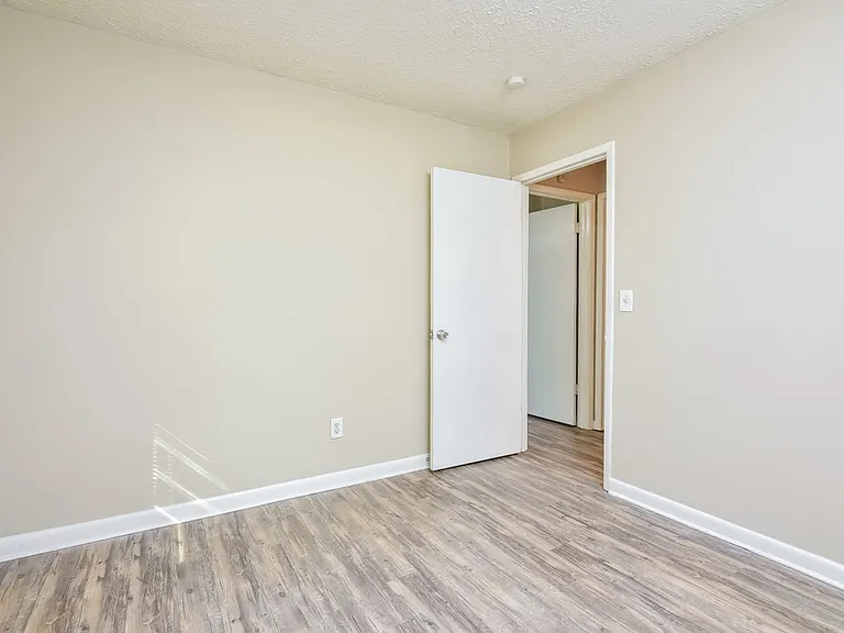 4624 Elm Ridge Ct — Photo 17