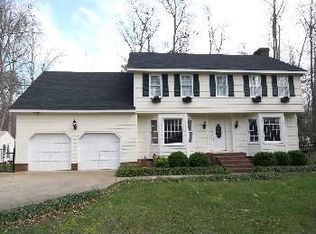 6504 Bakersfield Dr, Raleigh, NC 27606