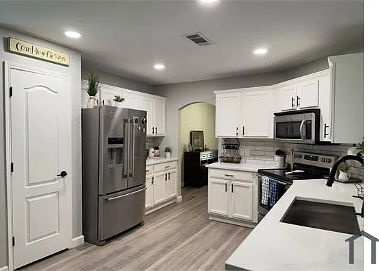 3812 Granby Ln — Photo 5