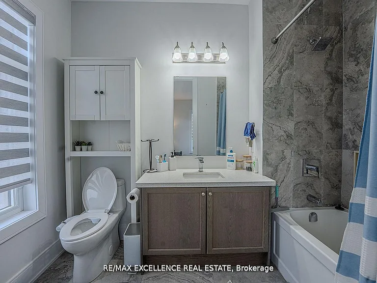 301 Somme St — Photo 22
