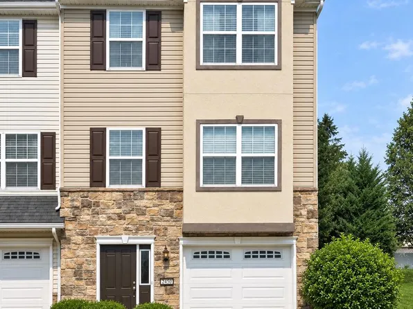 2450 Schultz Way, York, PA 17402