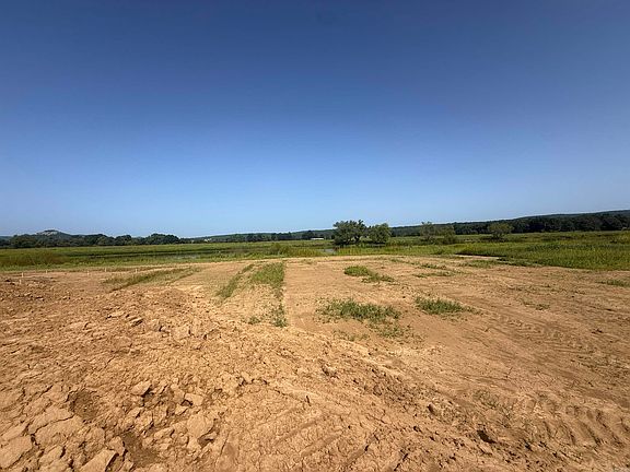 2nd image of LOT 10 River Drift