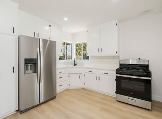 1877, Lawndale, CA 90260