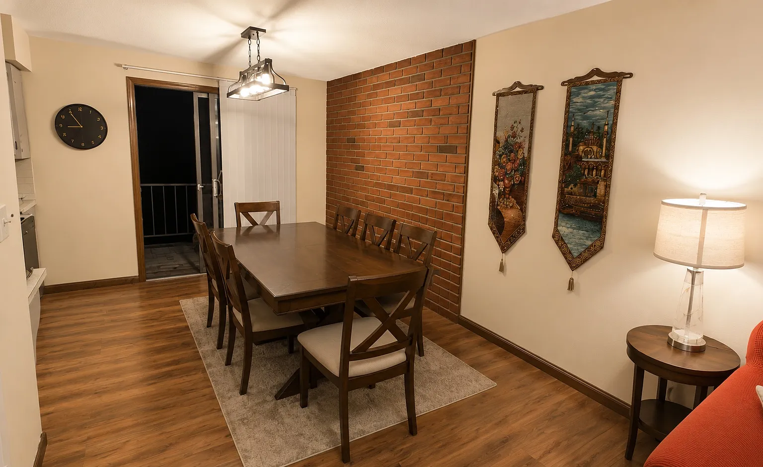 2 bed, 1.5 bath, 1060 sqft, $2,450 — Photo 2