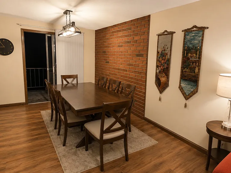 315 Blisswood Village Dr — Photo 2