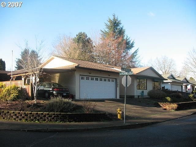 1st image of 11385 SW Lakewood Ct