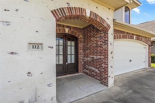 2nd image of 112 Winding Brook Dr