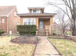2048 N Newland Ave, Chicago, IL 60707