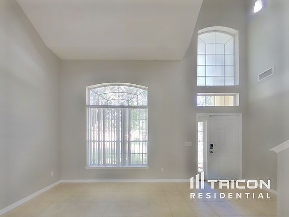 3rd image of 3571 Live Oak Hollow Dr