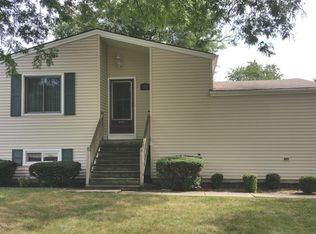 337 N Broadview Ave, Lombard, IL