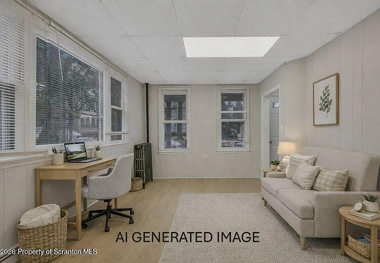 821 Delaware St — Photo 5