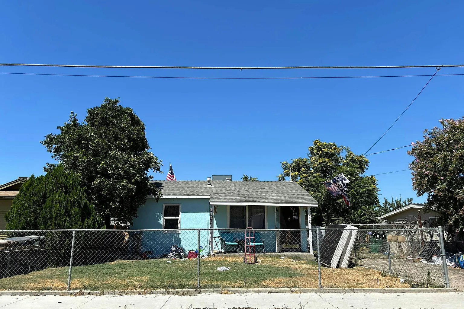 19926 Geer Ave photo 1