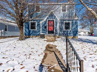 1113 E Lake Ave, Peoria Heights, IL 61616