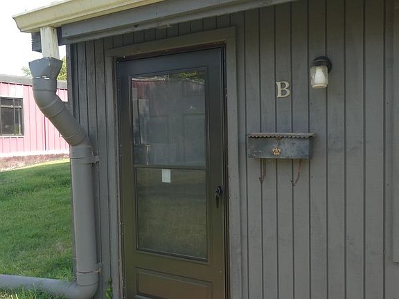 2nd image of 213 Saint Joseph St APT B