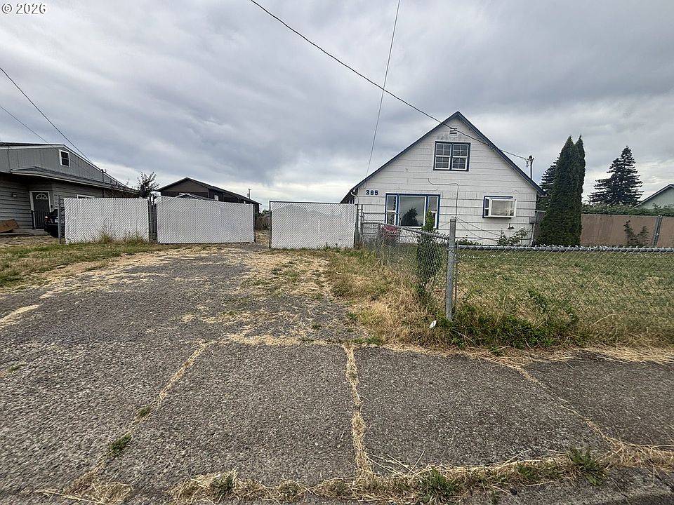 1st image of 395 36th St