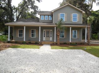 11 Holly Ln, Saint Simons Island, GA 31522