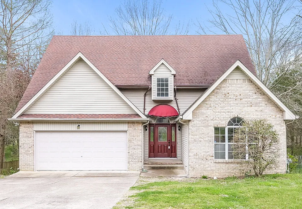 811 Briargrove Dr