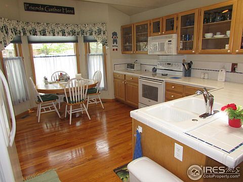 2nd image of 514 Trailwood Cir