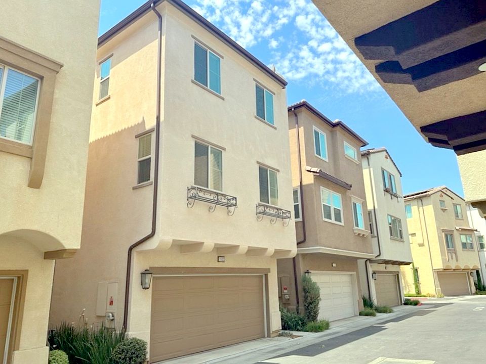 1st image of 11223 N Alta Avenue Mission Hls